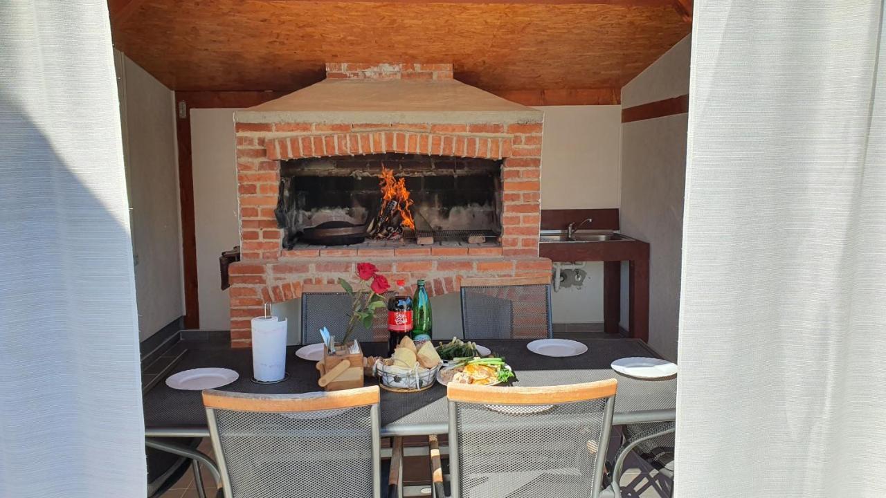 Holiday Home Emma Bihać Εξωτερικό φωτογραφία
