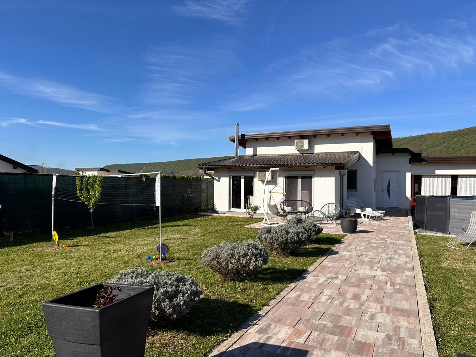 Holiday Home Emma Bihać Εξωτερικό φωτογραφία